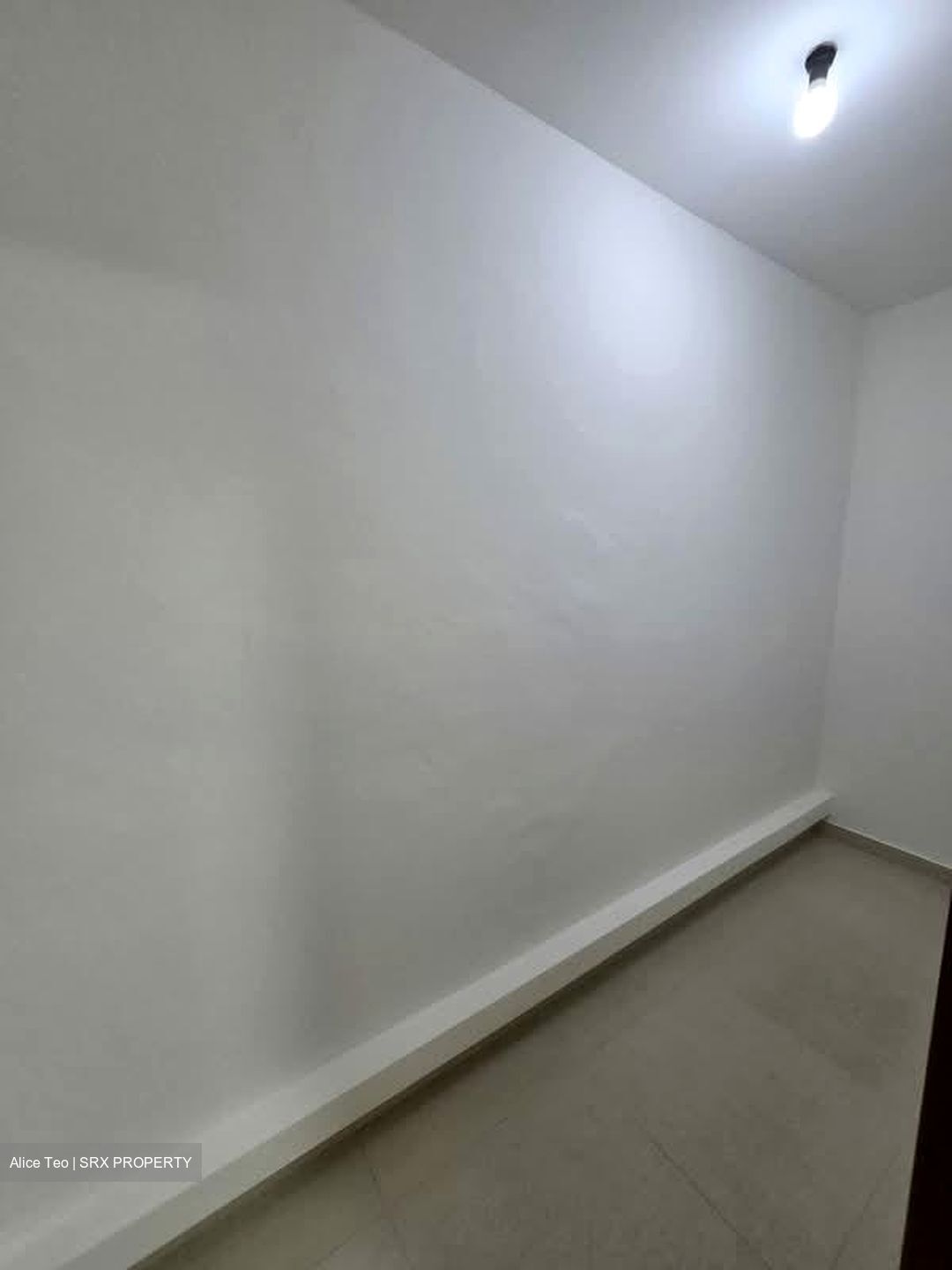 Upper Boon Keng Road (D14), Shop House #576547361